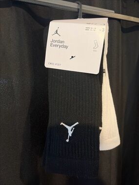Jordan Everyday Crew Socks - Black and White (3-Pack)